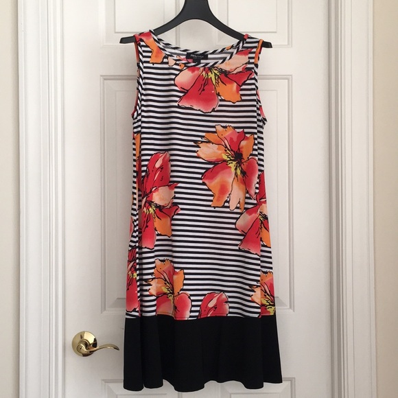 HP🔥 RN Studio Women’s Dress M Sleeveless Floral Bright Tropical Black Border - Picture 4 of 11